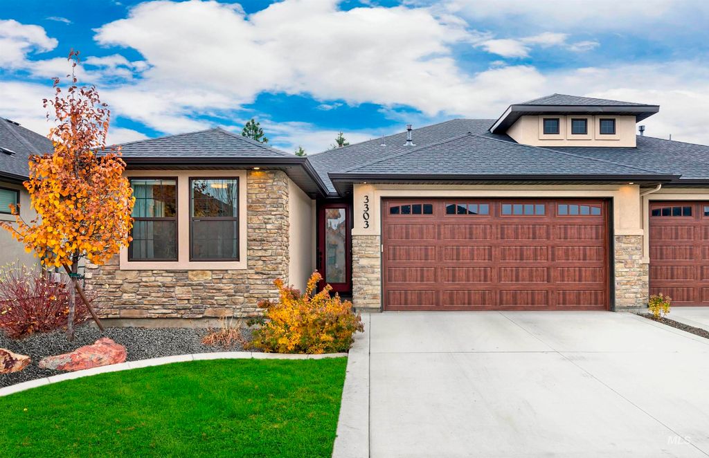 Photo of 3303 W Crossley Lane, Eagle, ID 83616 (MLS # 98968430)