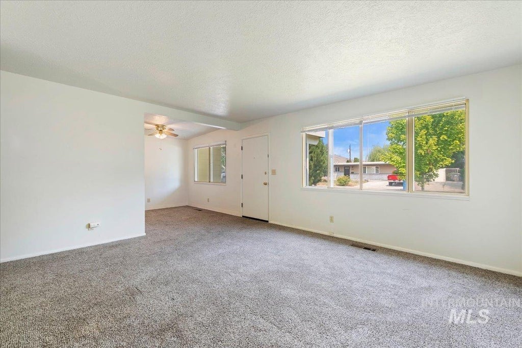 Photo of 6315 W Dorian Street, Boise, ID 83709 (MLS # 98997132)