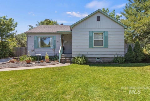 Photo of 4619 W Freemont St, Boise, ID 83706 (MLS # 98990711)
