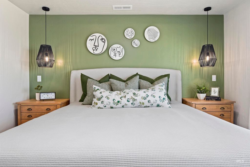 Photo of 5954 N Static Line Ave, Meridian, ID 83646 (MLS # 98976950)