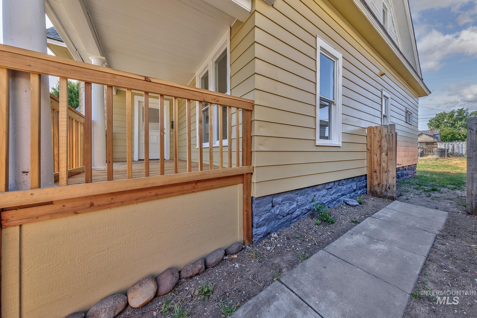 View of property exterior