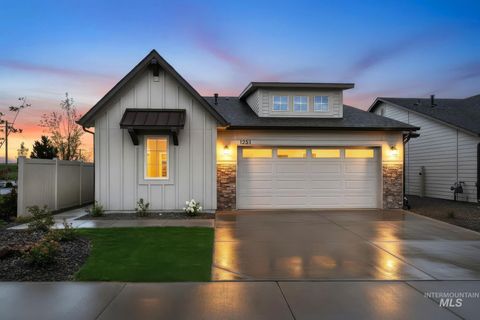 Photo of 1251 W Jasper St, Meridian, ID 83642 (MLS # 98993404)