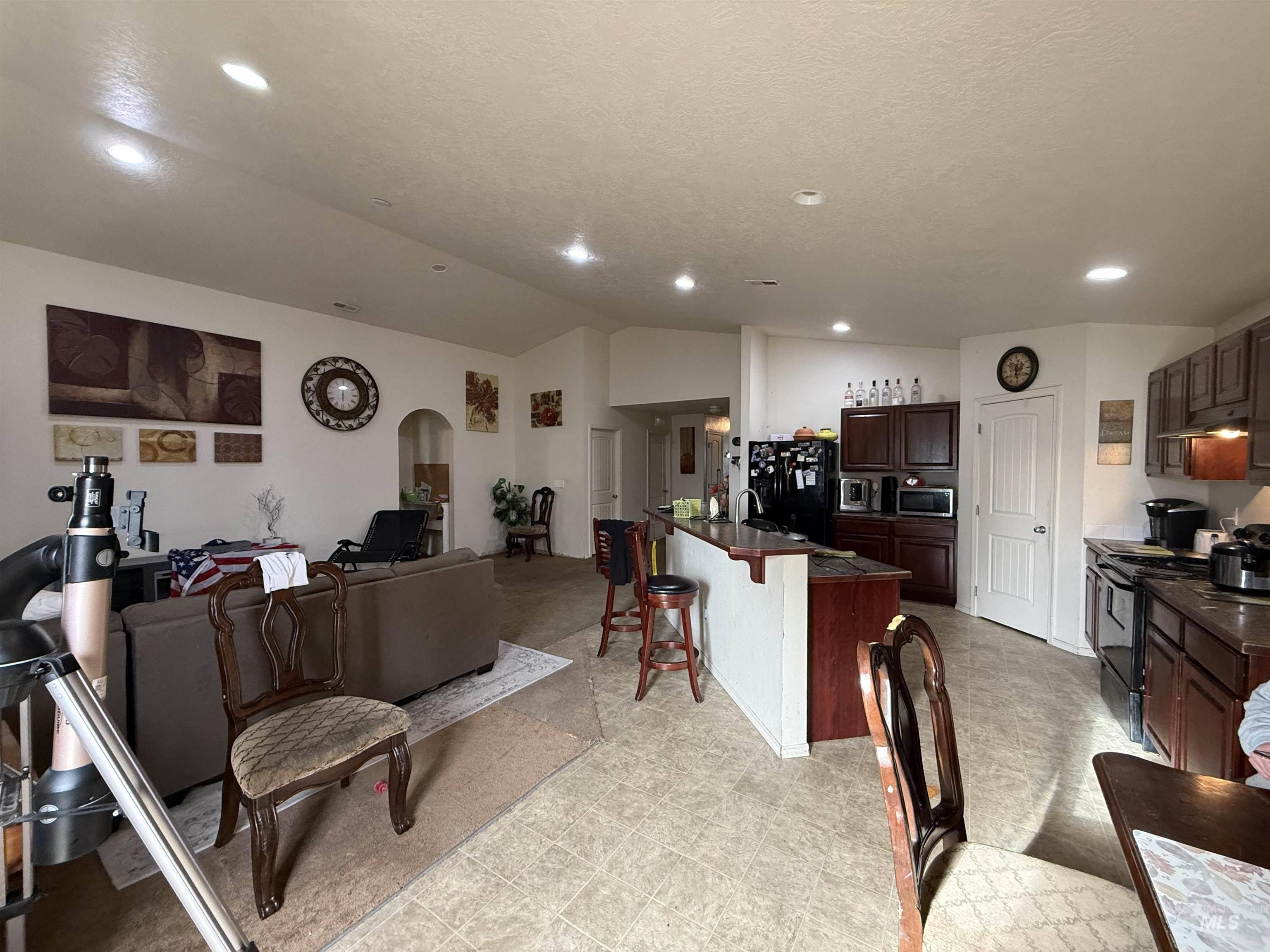 12753 Cultivator St.