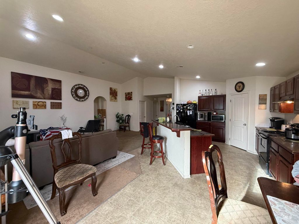 Photo of 12753 Cultivator St, Caldwell, ID 83607 (MLS # 98970293)