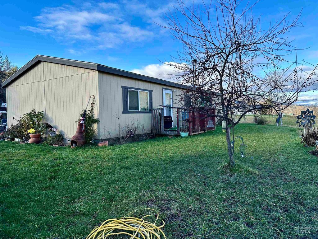 Photo of 2685 Lukes Gulch Road, Stites, ID 83552 (MLS # 98932685)