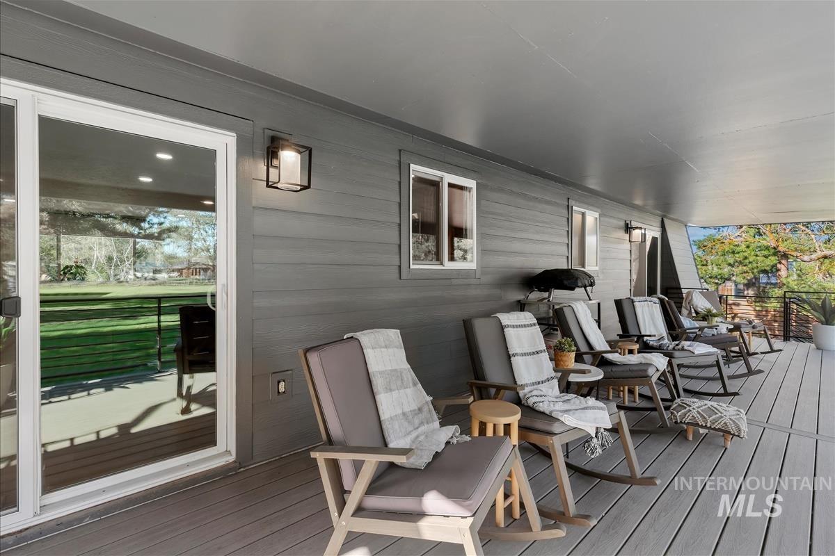 10080 W La Hontan Dr