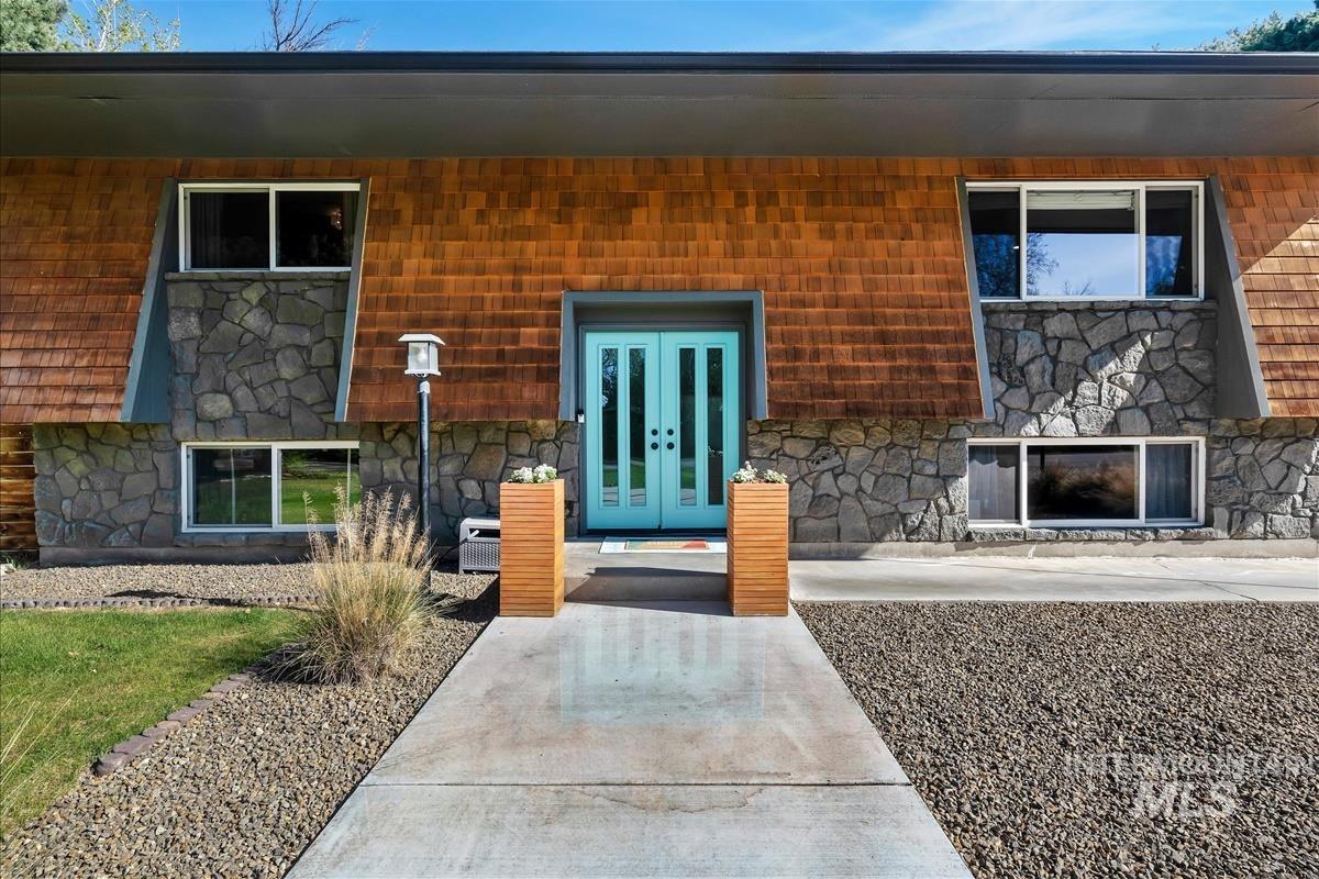 10080 W La Hontan Dr