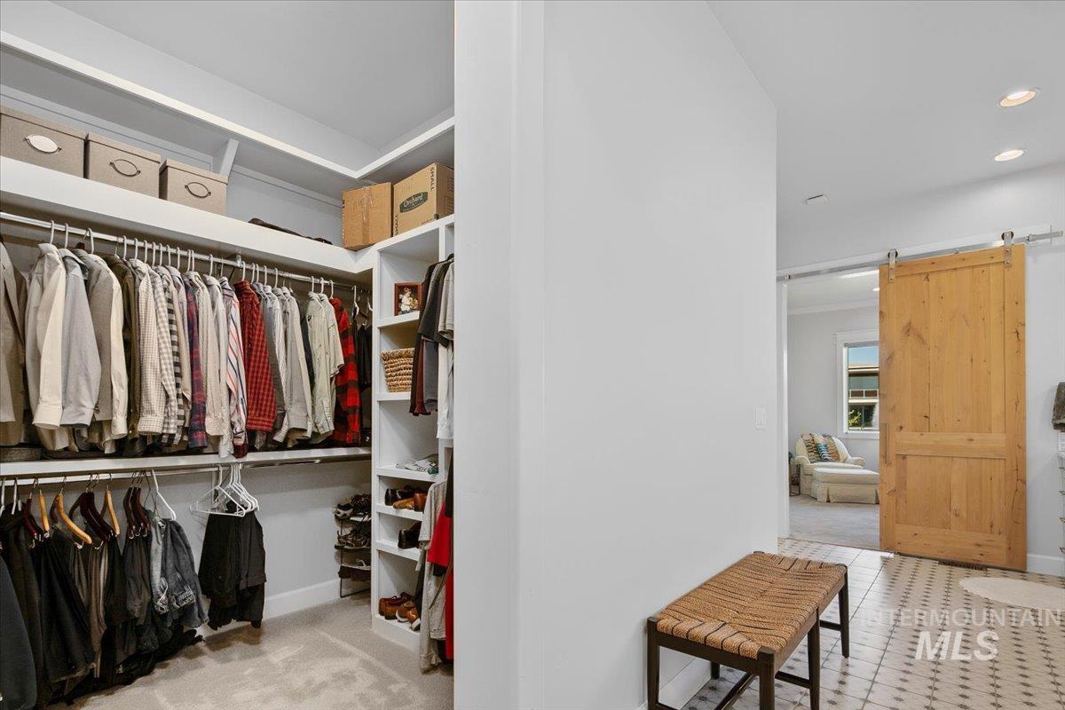 View of walk in closet