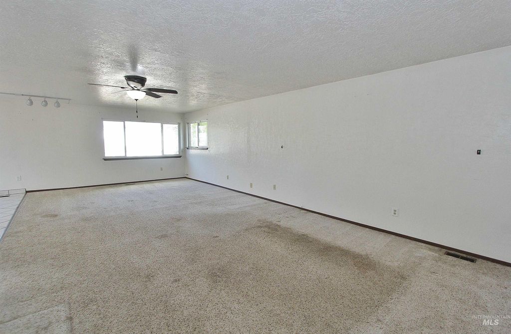 Photo of 1990 W Panama St, Boise, ID 83705 (MLS # 98963617)