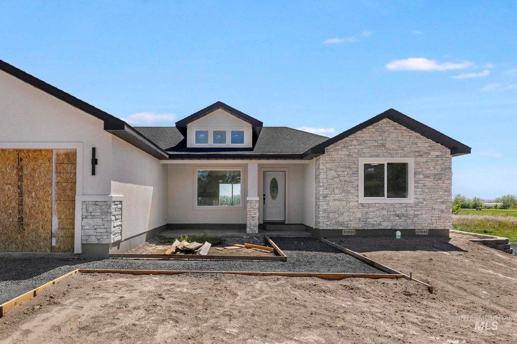 Photo of 620 N Park St, Dietrich, ID 83324 (MLS # 98987230)