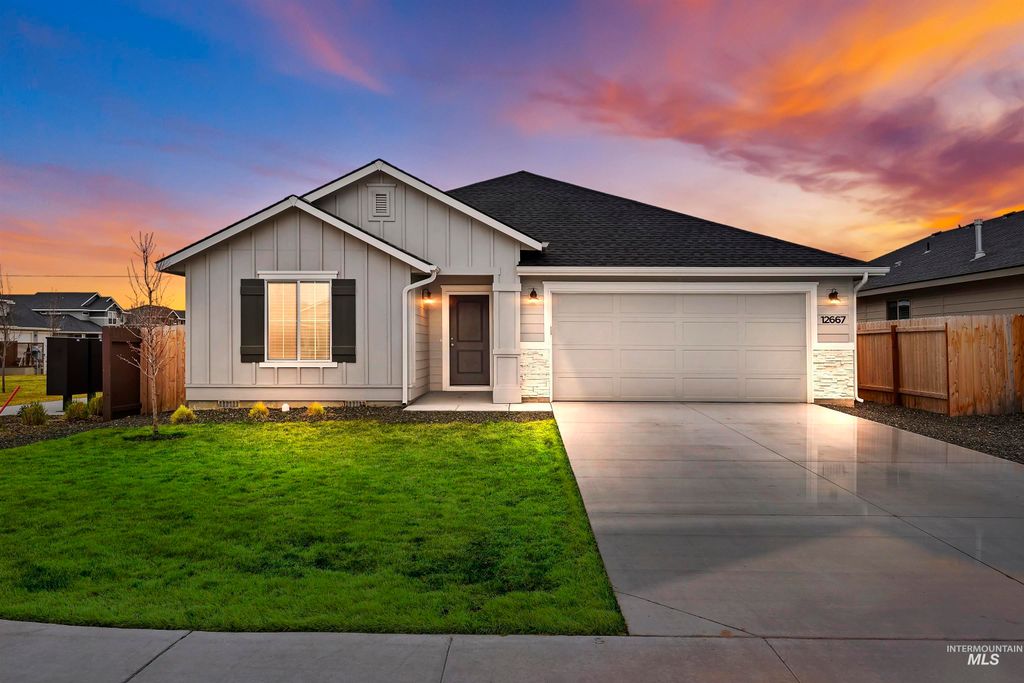 Photo of 12667 W Fig Ct, Boise, ID 83713 (MLS # 98970660)
