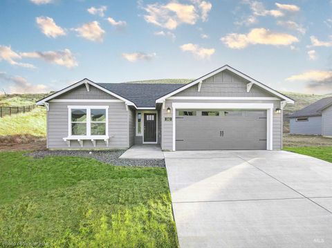 Photo of 4265 S Oilseed Ave #Lot 12 Block 10, Nampa, ID 83686 (MLS # 98958033)