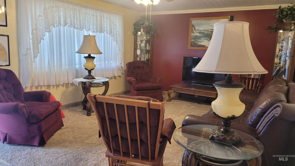 Photo of 1635 Elba Ave, Burley, ID 83318 (MLS # 98964041)