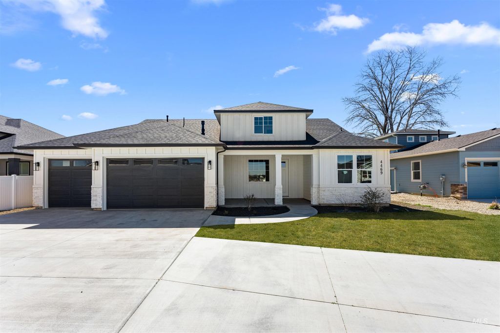 Photo of 4469 E Wingate Ct, Nampa, ID 83687 (MLS # 98982681)