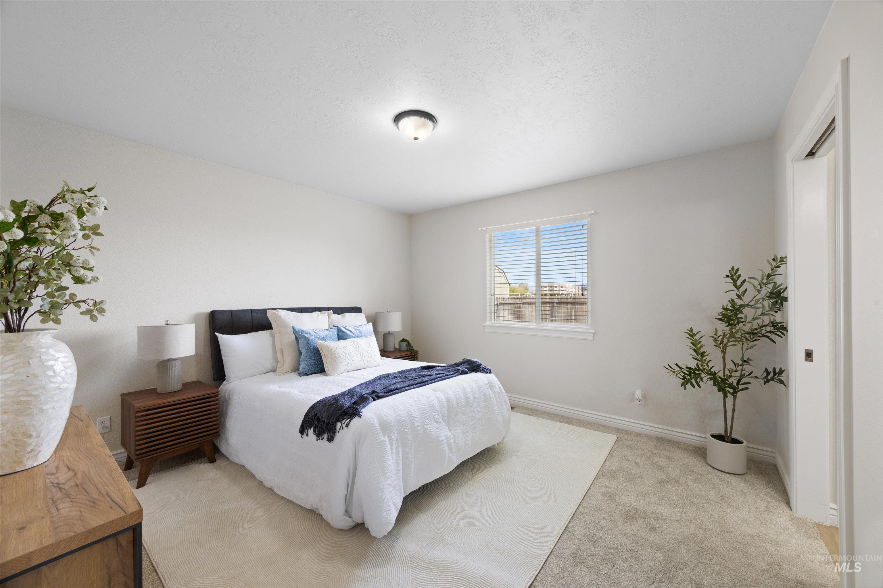 16899 N Darmady Loop