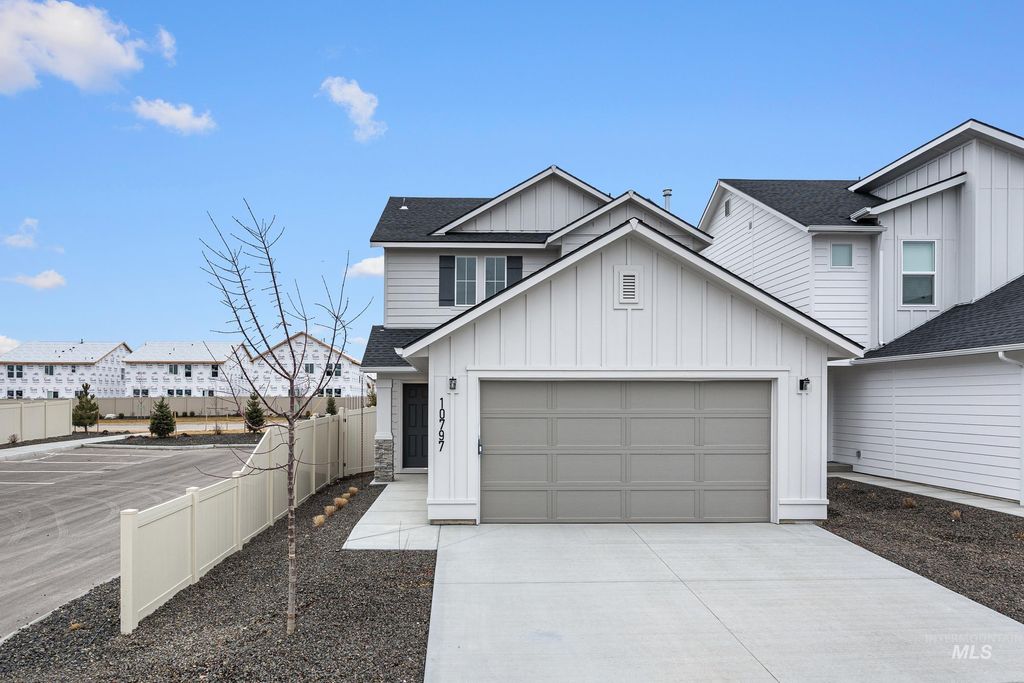 Photo of 7471 W Trumbull Ct, Eagle, ID 83616 (MLS # 98984739)