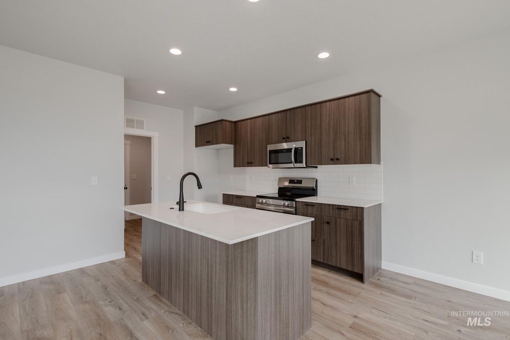 Photo of 7471 W Trumbull Ct, Eagle, ID 83616 (MLS # 98984739)