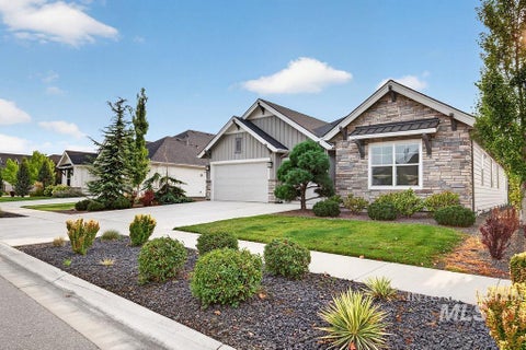 Photo of 1407 N Diadora Ave, Eagle, ID 83616 (MLS # 98997438)