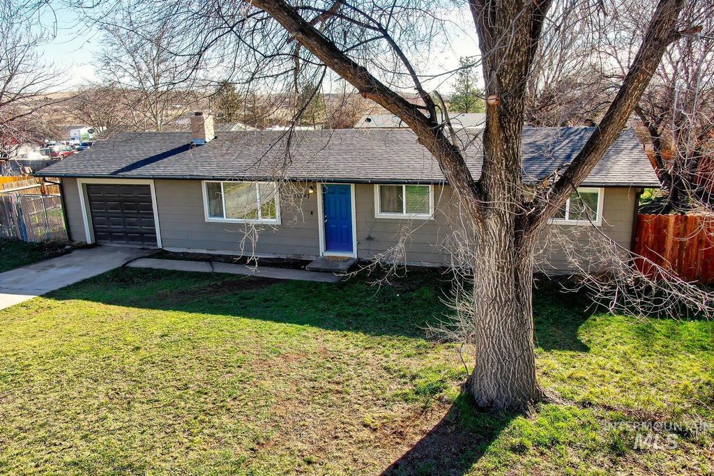 Photo of 10087 W Vixen Drive, Boise, ID 83709 (MLS # 98976349)