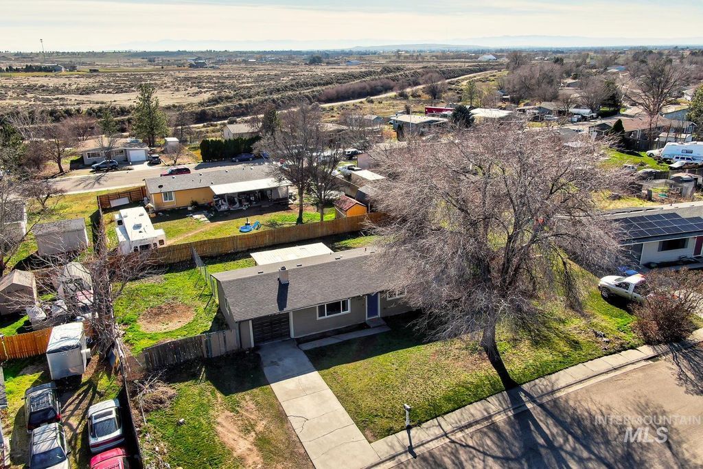 Photo of 10087 W Vixen Drive, Boise, ID 83709 (MLS # 98976349)