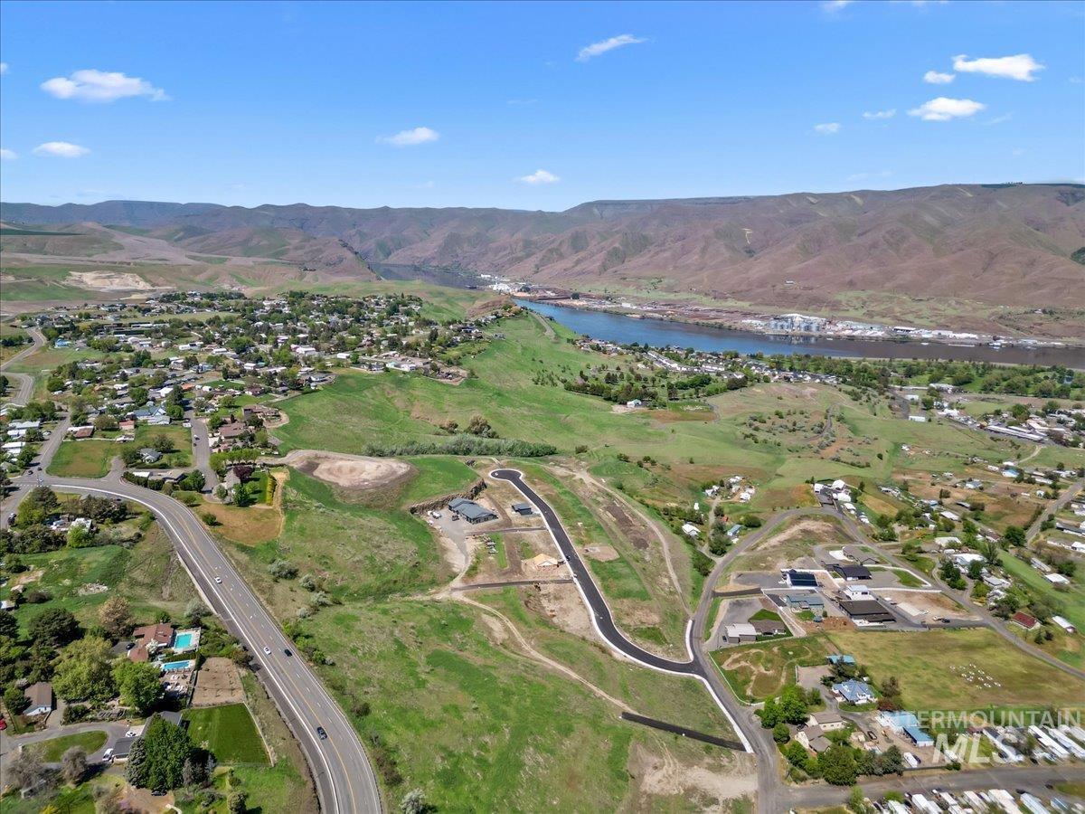 1705 Bennett Hill Drive