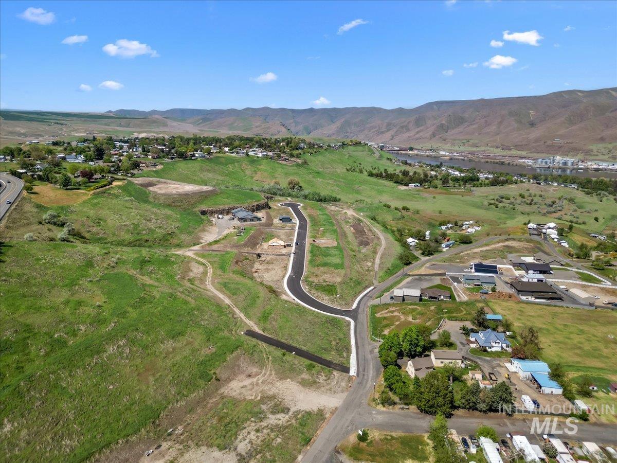 1705 Bennett Hill Drive