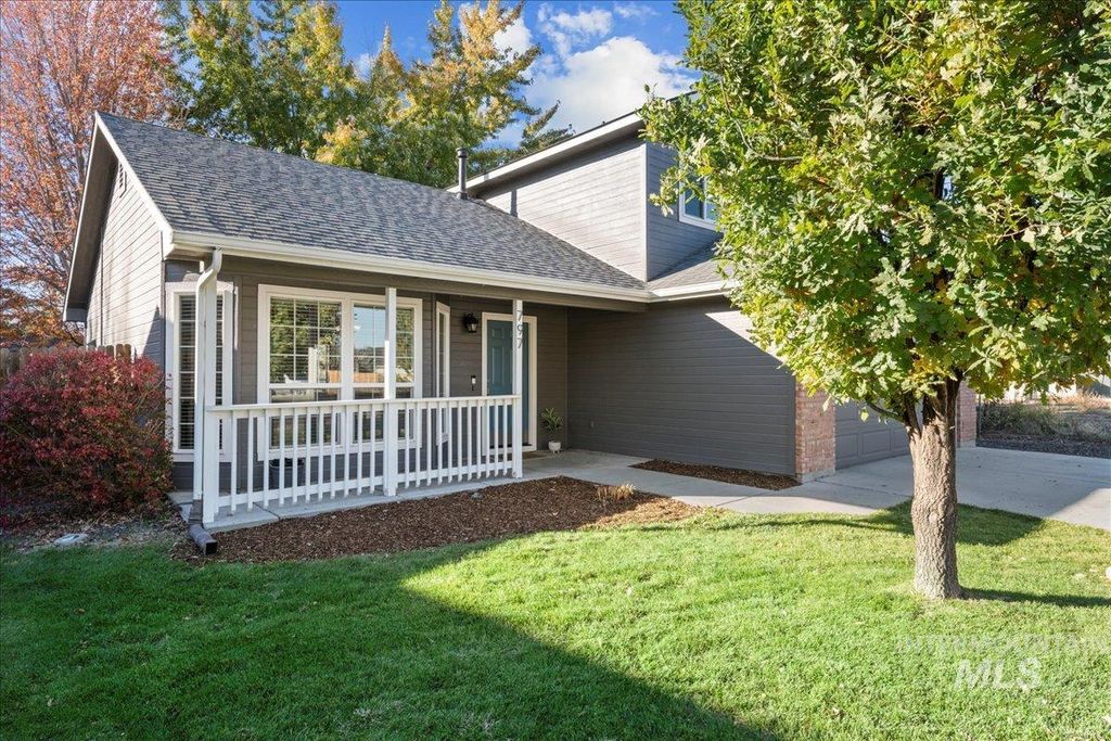 Photo of 797 N Cygnus Pl, Star, ID 83669 (MLS # 98966202)