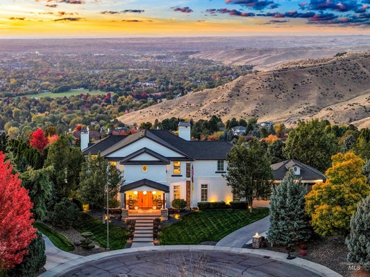 4906 N QUAIL SUMMIT PL, BOISE, ID 83703 - Image f23d92348aee9381e4e6703fb2dad176/3230423750