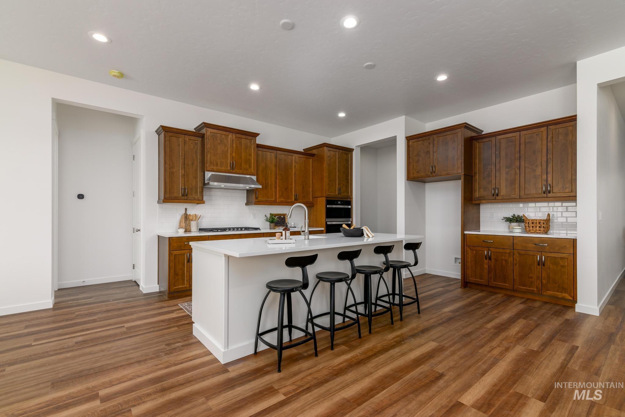 3675 N San Carlos Way