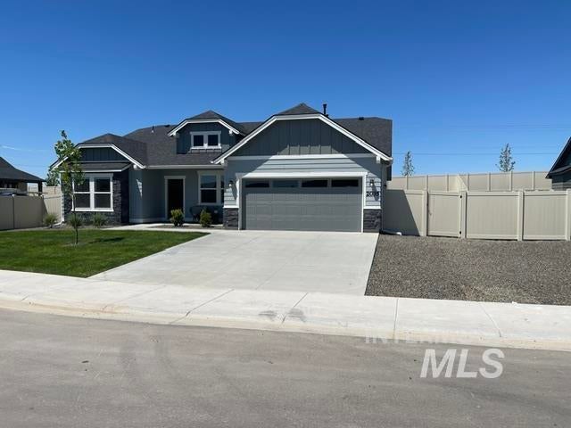 Photo of 2035 Sumac Ave #Lot 9 Block 2, Middleton, ID 83644 (MLS # 98991229)