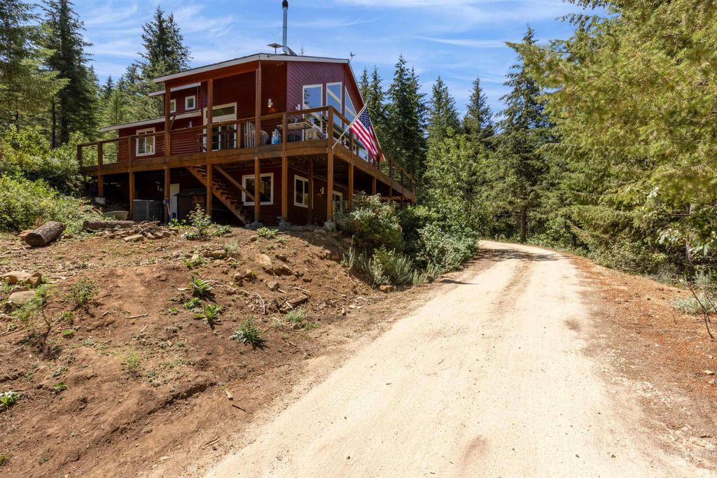 Photo of 60 Highland Rd, Boise, ID 83716 (MLS # 98978799)