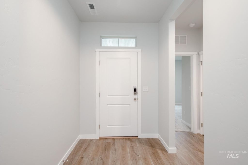 Photo of 1725 Webb Brook St, Middleton, ID 83644 (MLS # 98968151)