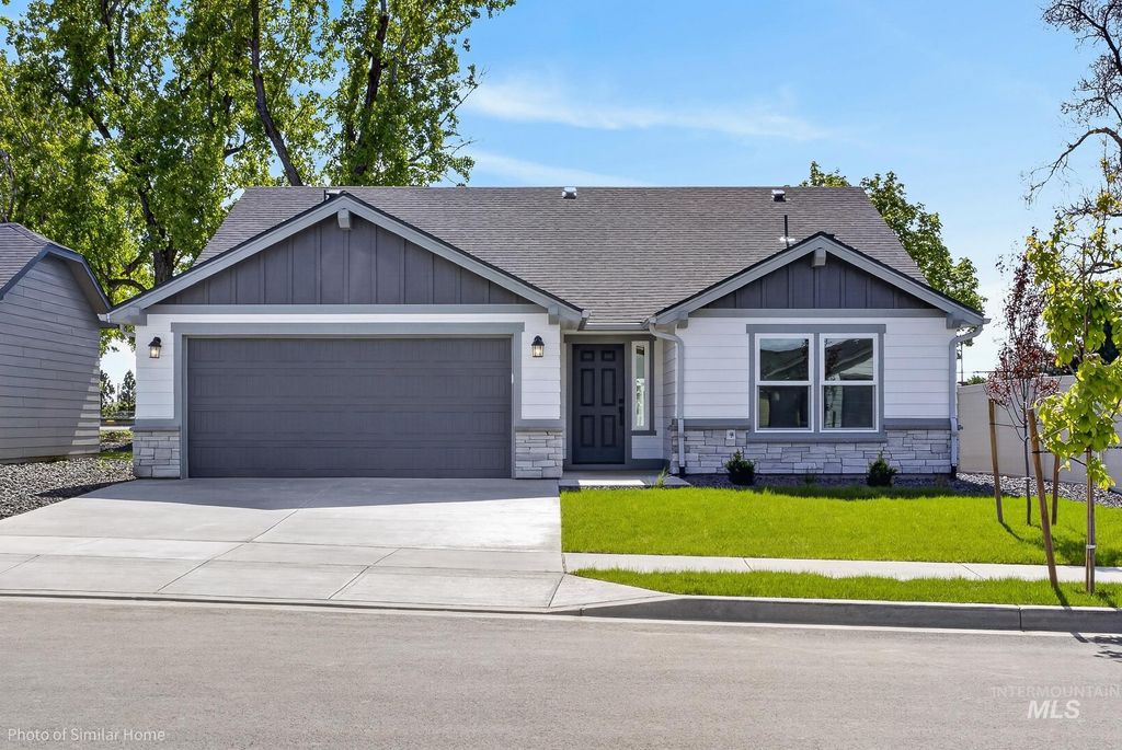 Photo of 3362 E Fitz Roy Ct, Kuna, ID 83634 (MLS # 98983330)