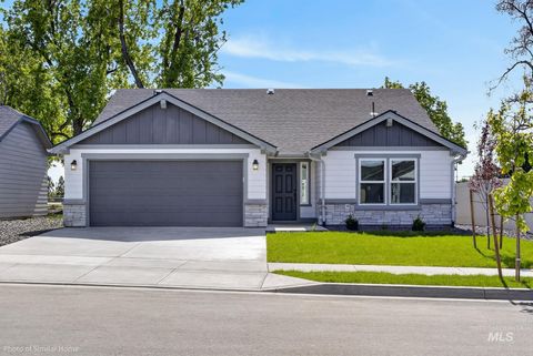 Photo of 3362 E Fitz Roy Ct, Kuna, ID 83634 (MLS # 98983330)