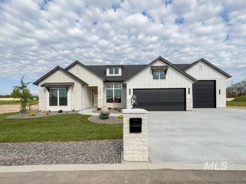 Photo of 7642 Newcastle DR, Nampa, ID 83687 (MLS # 98984957)