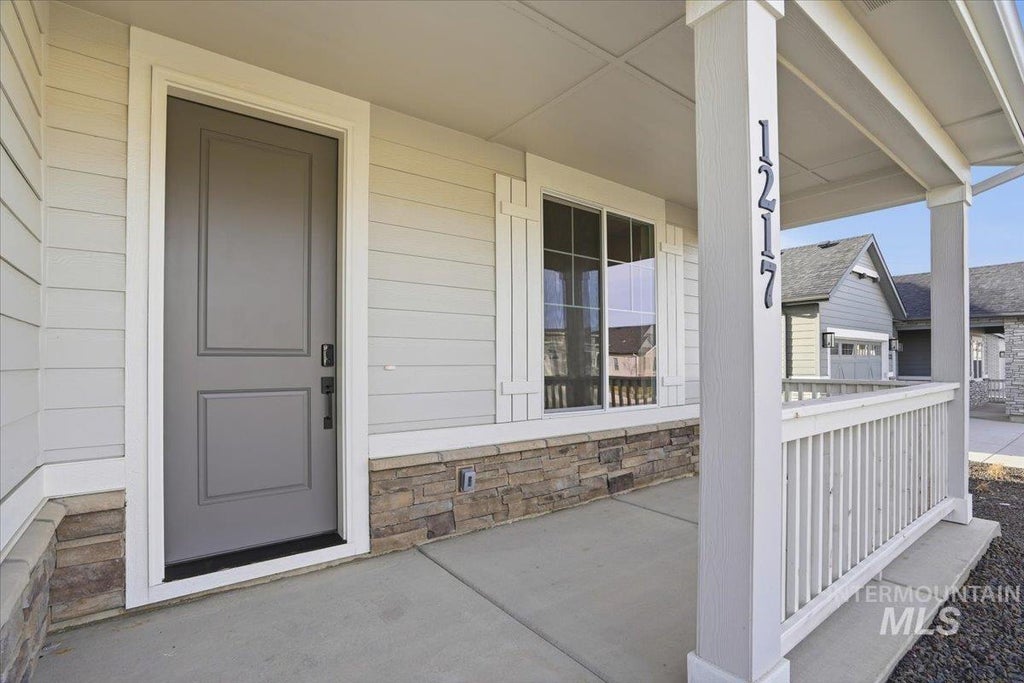 Photo of 3807 S Anise Ave, Nampa, ID 83686 (MLS # 98987276)