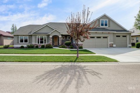 Photo of 1856 N Livorno Way, Eagle, ID 83616 (MLS # 98944190)