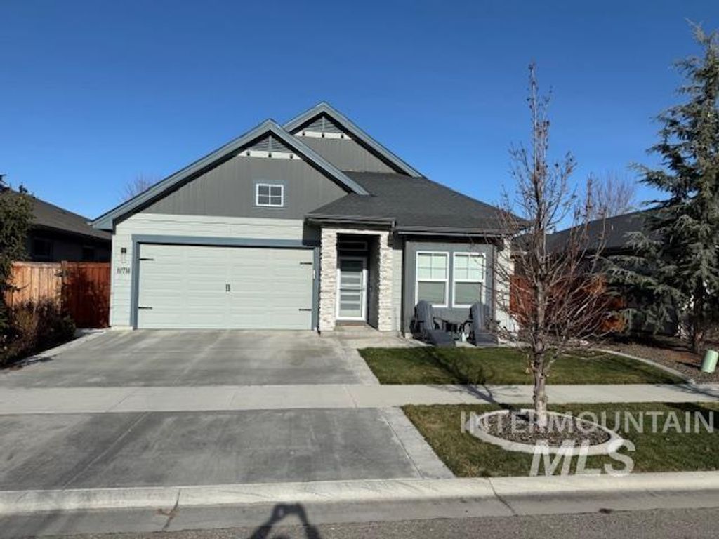 Photo of 10714 W Evelia St, Boise, ID 83709 (MLS # 98970775)