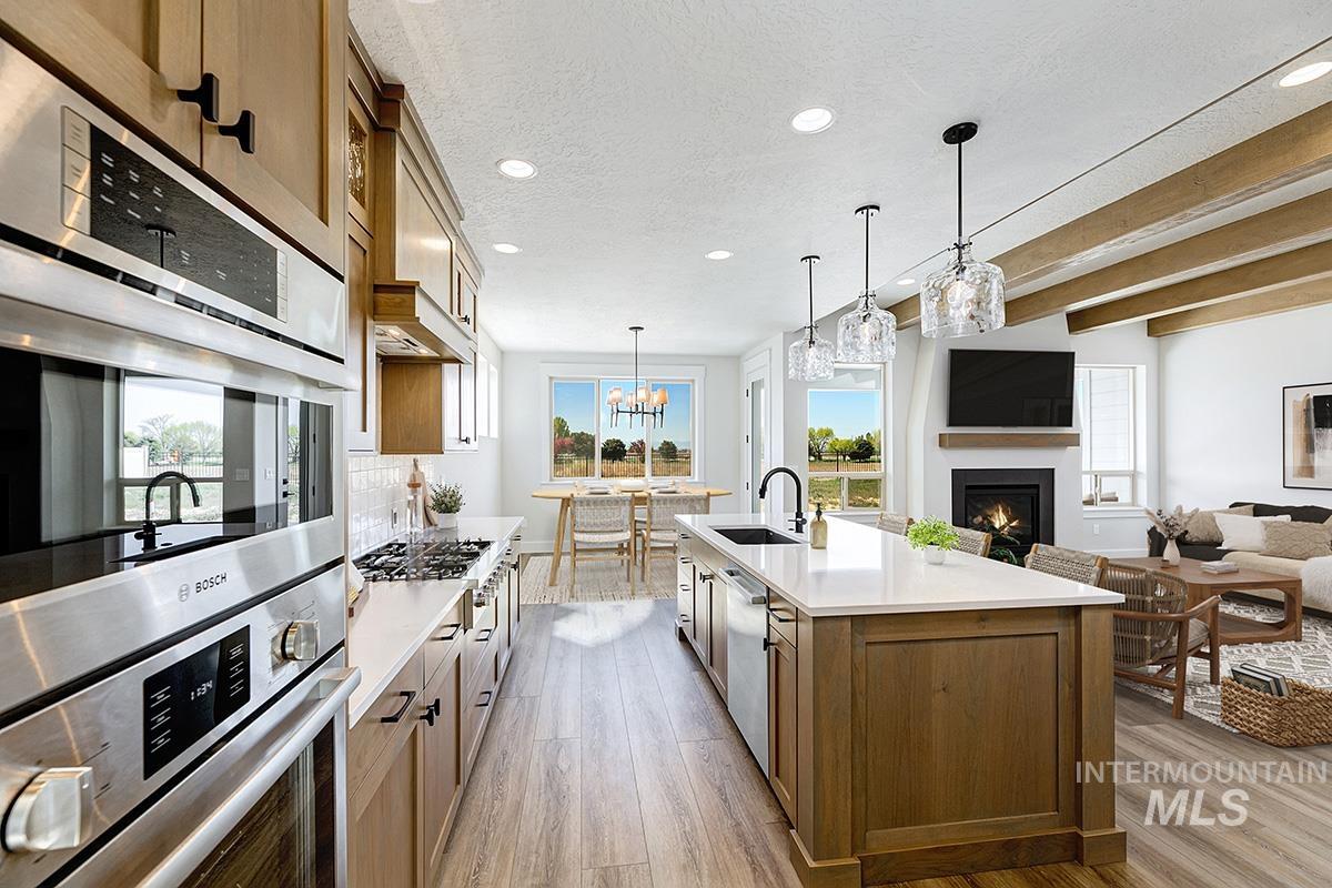 3389 E Englehart Dr.
