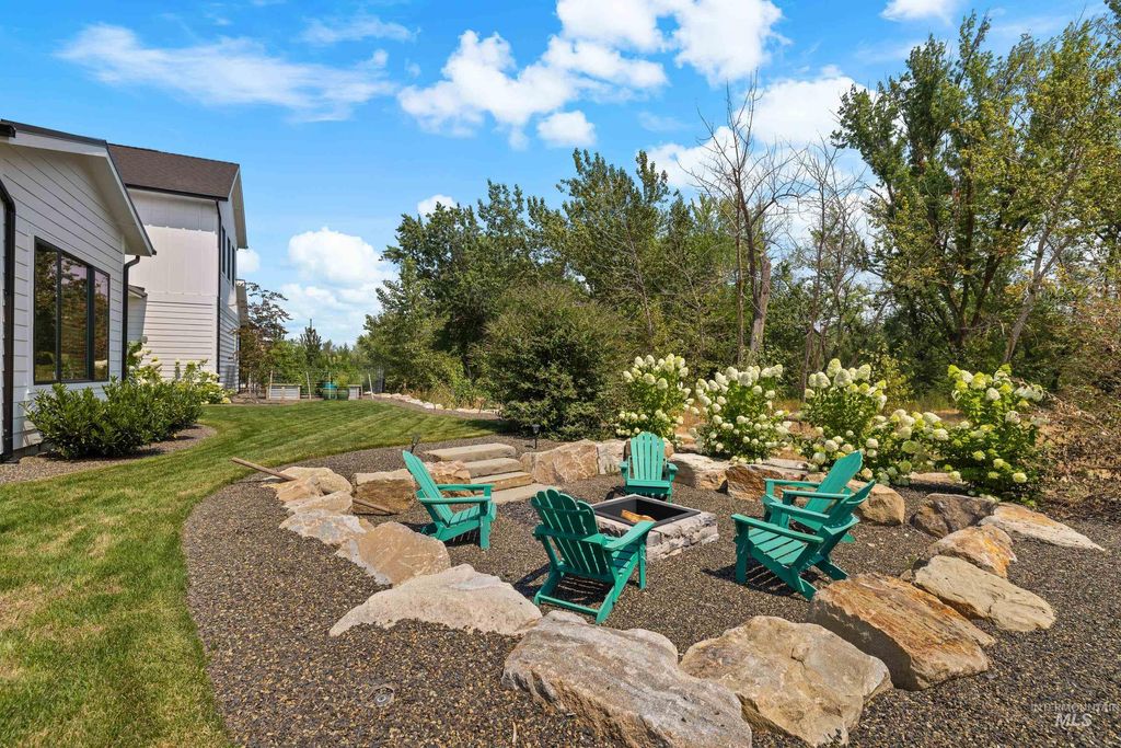 Photo of 1836 S Riparian Way, Eagle, ID 83616 (MLS # 98978586)