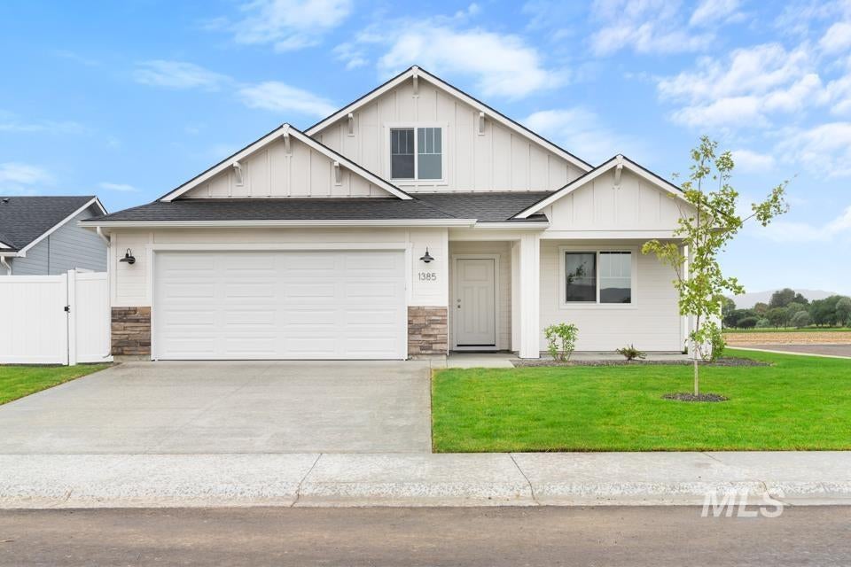 Photo of 1385 Solstice St, Weiser, ID 83672 (MLS # 98990385)