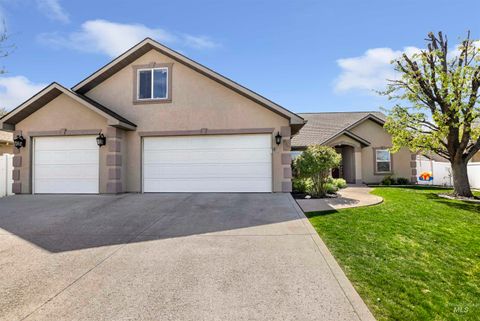 Photo of 2662 Joshua Way, Twin Falls, ID 83301 (MLS # 98983213)