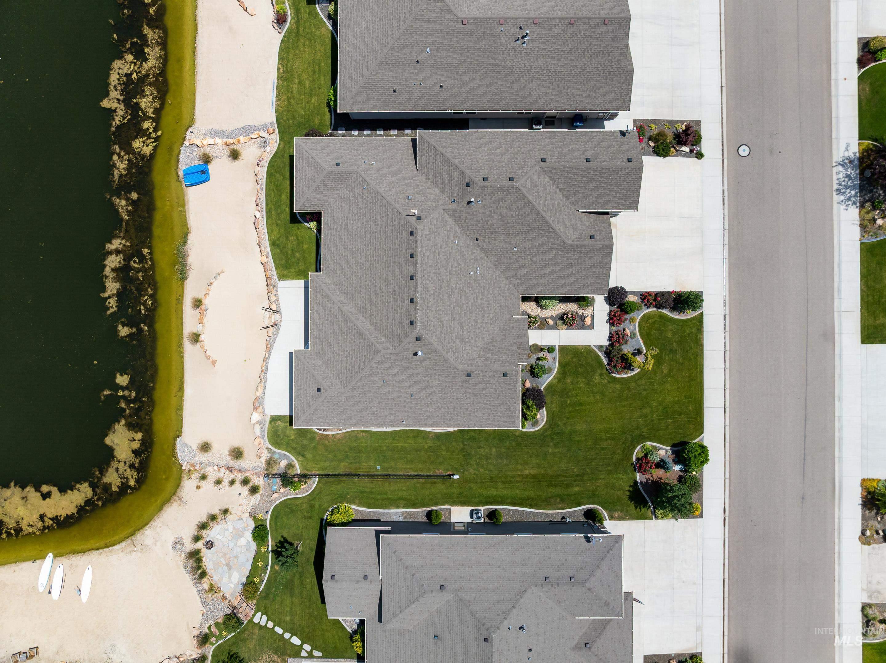 Aerial overview of property's location