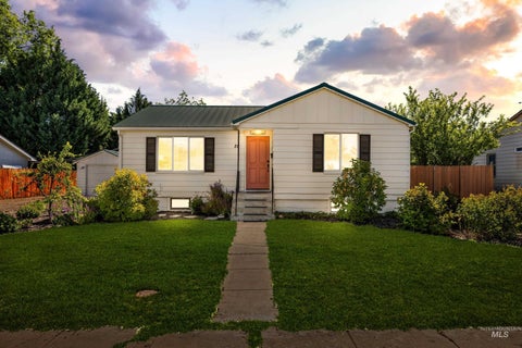 Photo of 20 N Vinson ST, Boise, ID 83705 (MLS # 98987433)