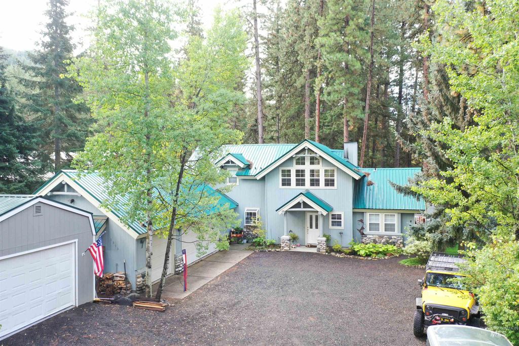 Photo of 3353 Woodland Drive, New Meadows, ID 83654 (MLS # 98963411)