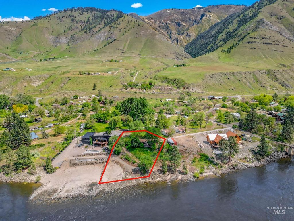 Photo of 151 Cow Creek Road, Lucile, ID 83542 (MLS # 98985920)