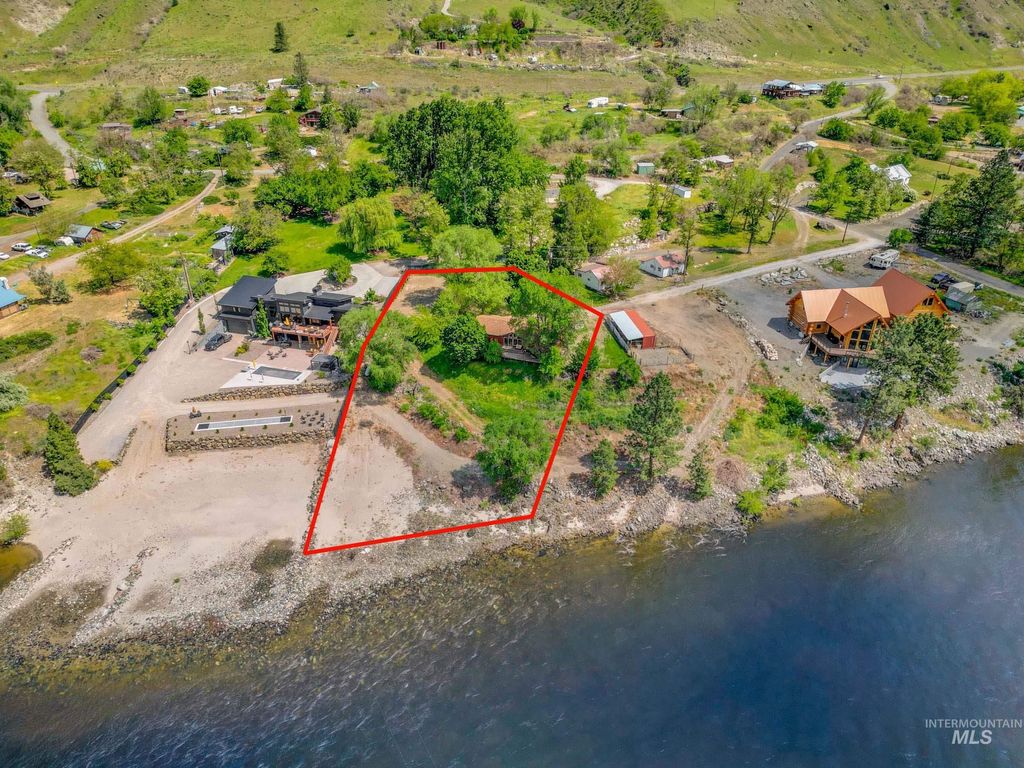Photo of 151 Cow Creek Road, Lucile, ID 83542 (MLS # 98985920)