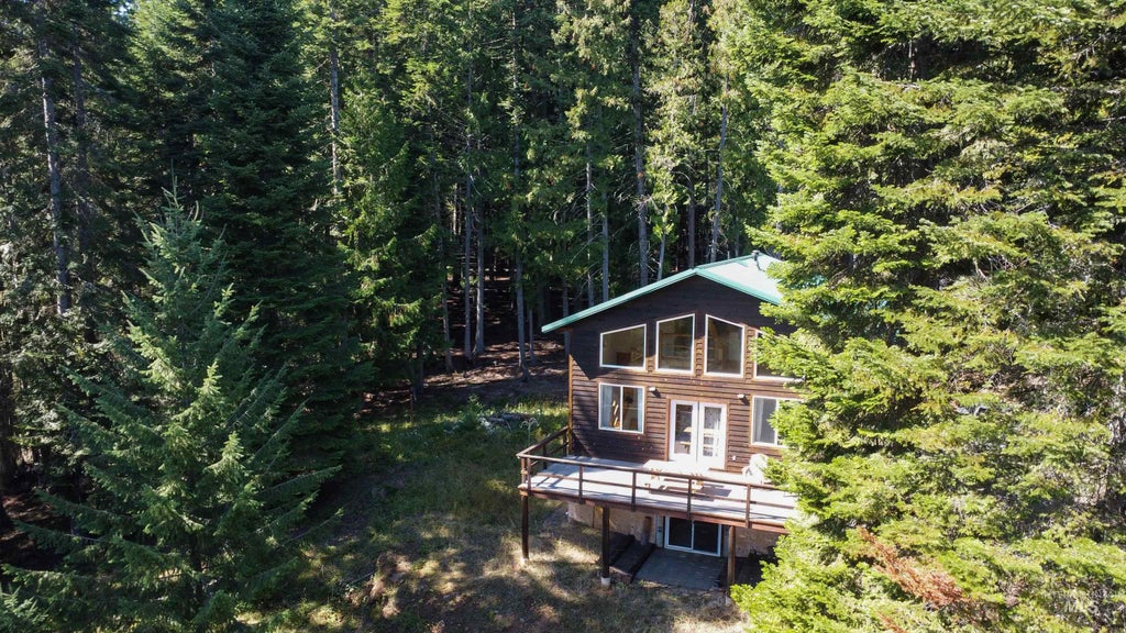 Photo of 2391 Glenwood Rd, Kamiah, ID 83536 (MLS # 99001112)