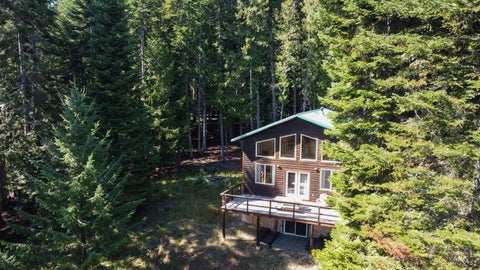 Photo of 2391 Glenwood Rd, Kamiah, ID 83536 (MLS # 99001112)