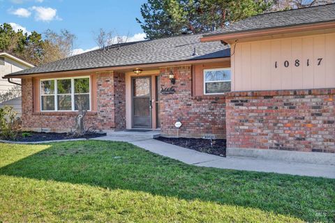 Photo of 10817 W Ashburton Drive, Boise, ID 83709 (MLS # 98978926)